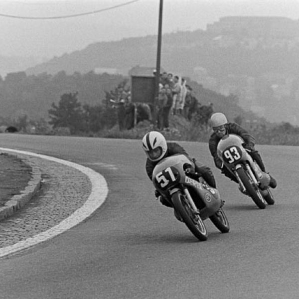 Angel Nieto_GP Brno_1971-tma_430_kurz