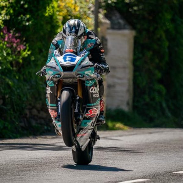 Michael-Dunlop-Yamaha-supersport-tt-2023-1177