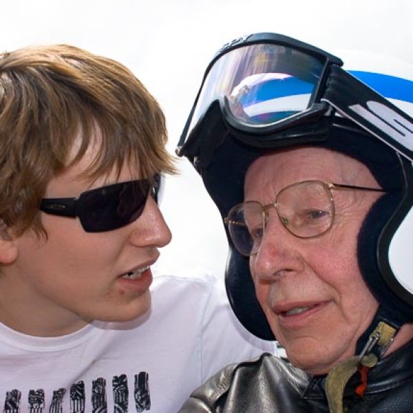 john-surtees-henry-surtees-spa-classics-2008-9503-tma_430_kurz