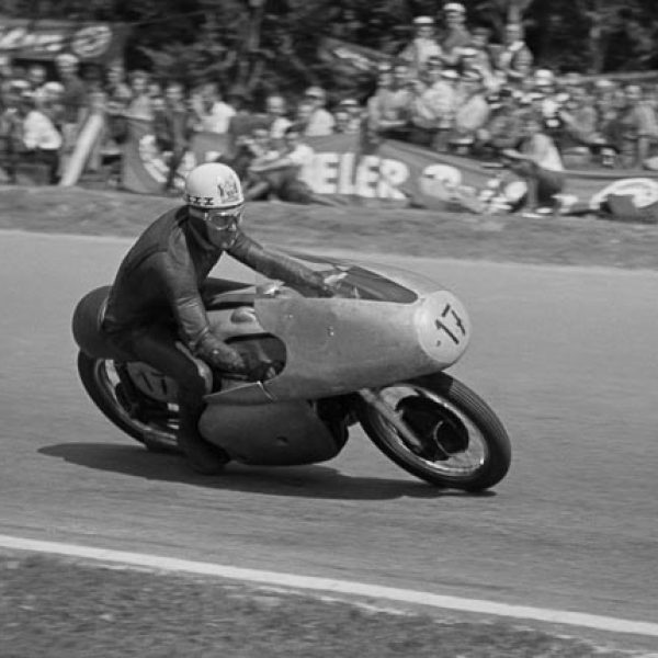 ray-amm-norton-500cc-gp-solitude-1954-6349-Bearbeitet-Bearbeitet-tma_430_kurz